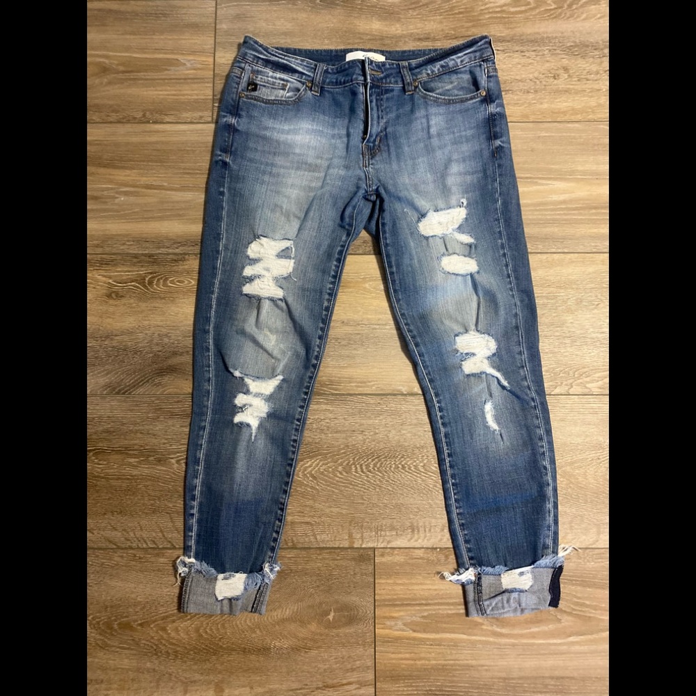 KanCan distressed mid rise skinny jeans
